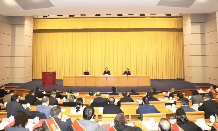 英特集團(tuán)參加全省質(zhì)量大會(huì)并接受表彰